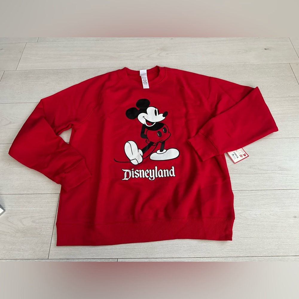 New Disneyland red classic sweater- Mickey Mouse